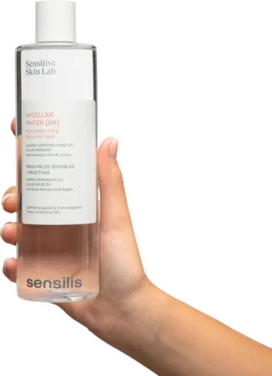 Sensilis - Eau micellaire pour peau sensible avec de l'acide hyaluronique et de l'extrait de réglisse, propre, folat et rougeur calme - 400 ml